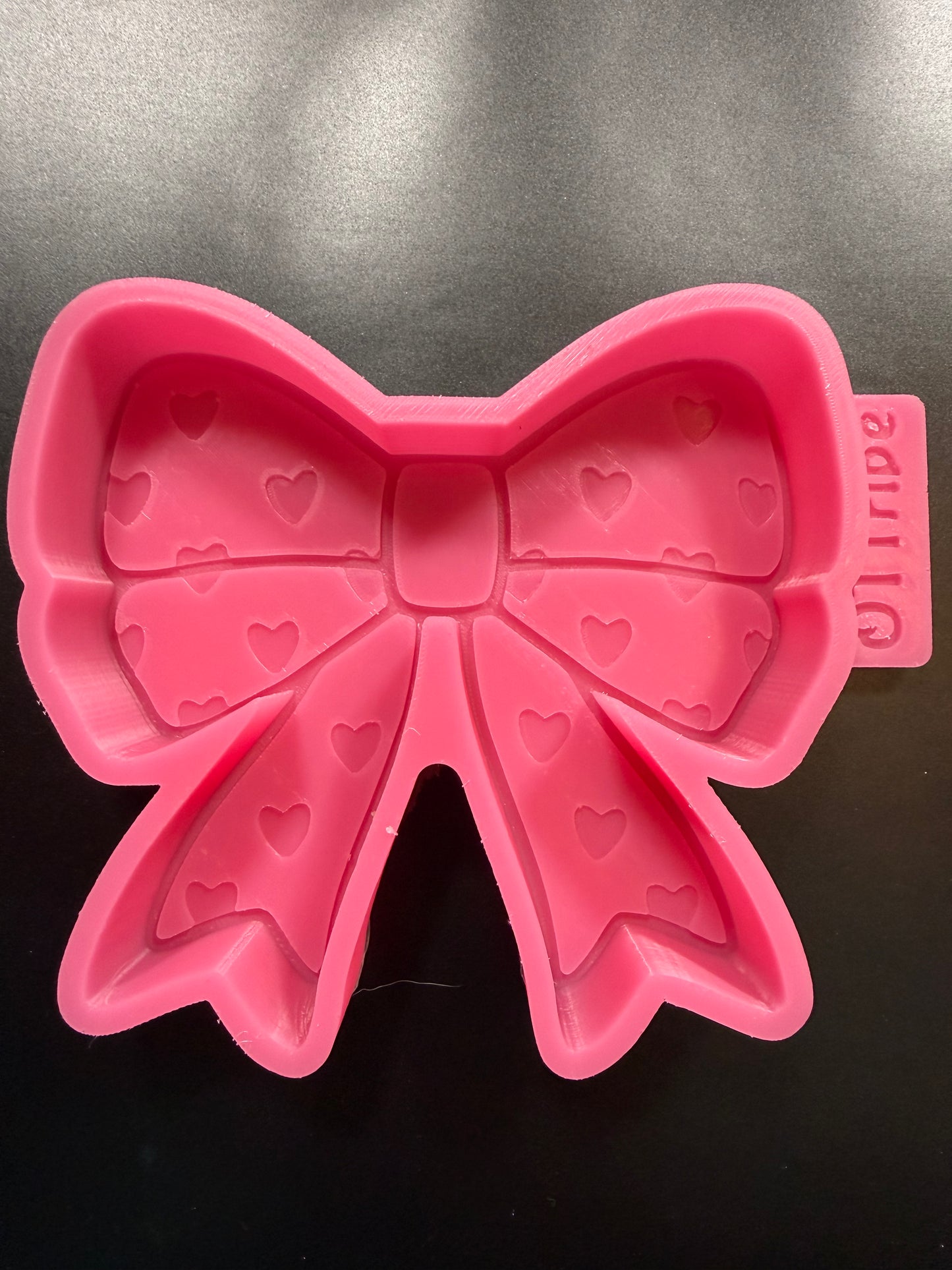 Bow with hearts freshie