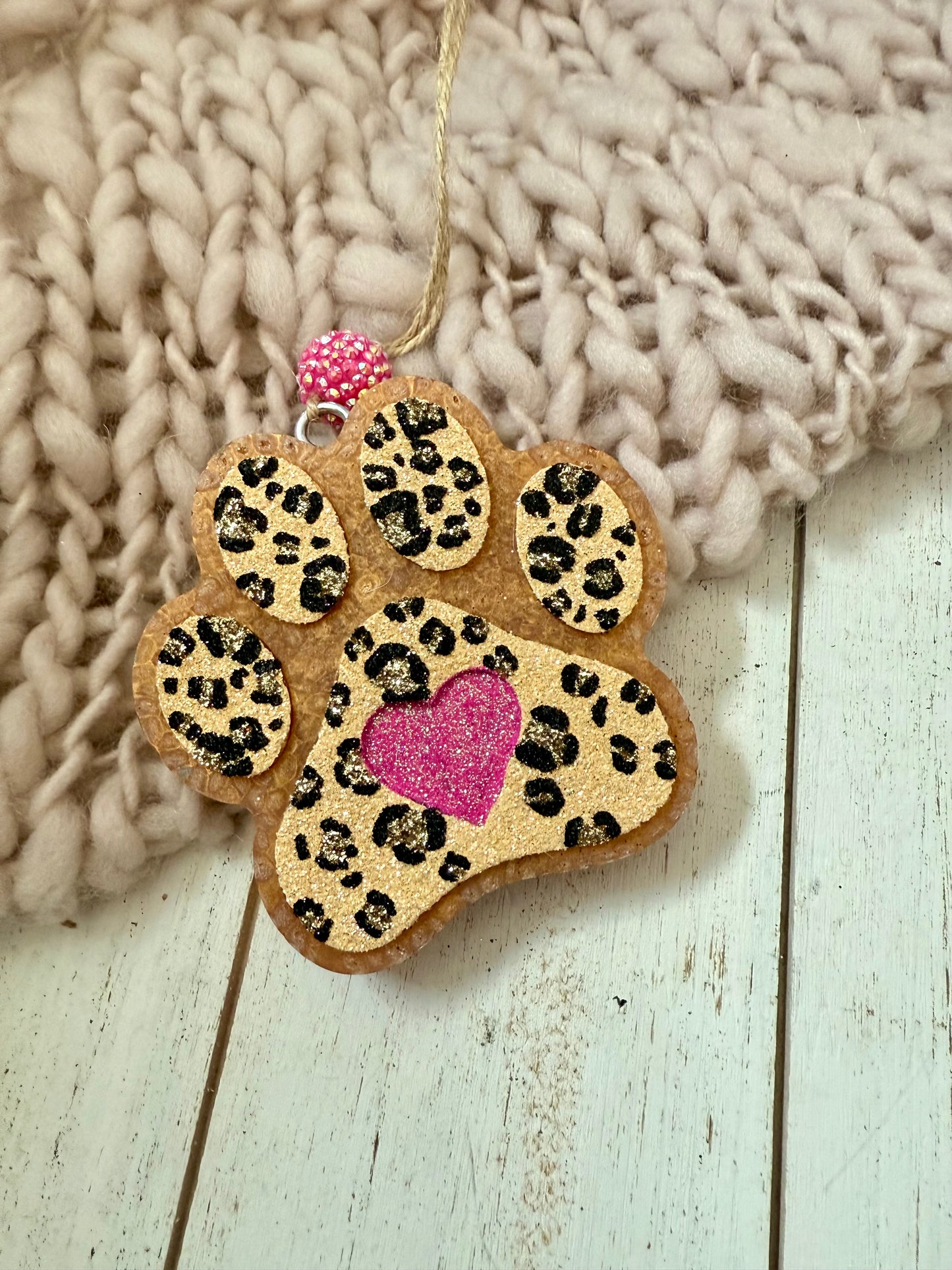 Custom freshie - paw