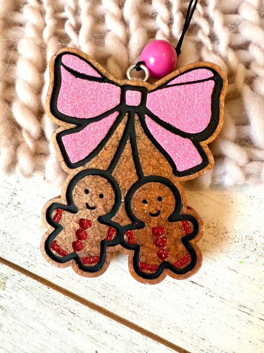 Bow with gingerbread freshie