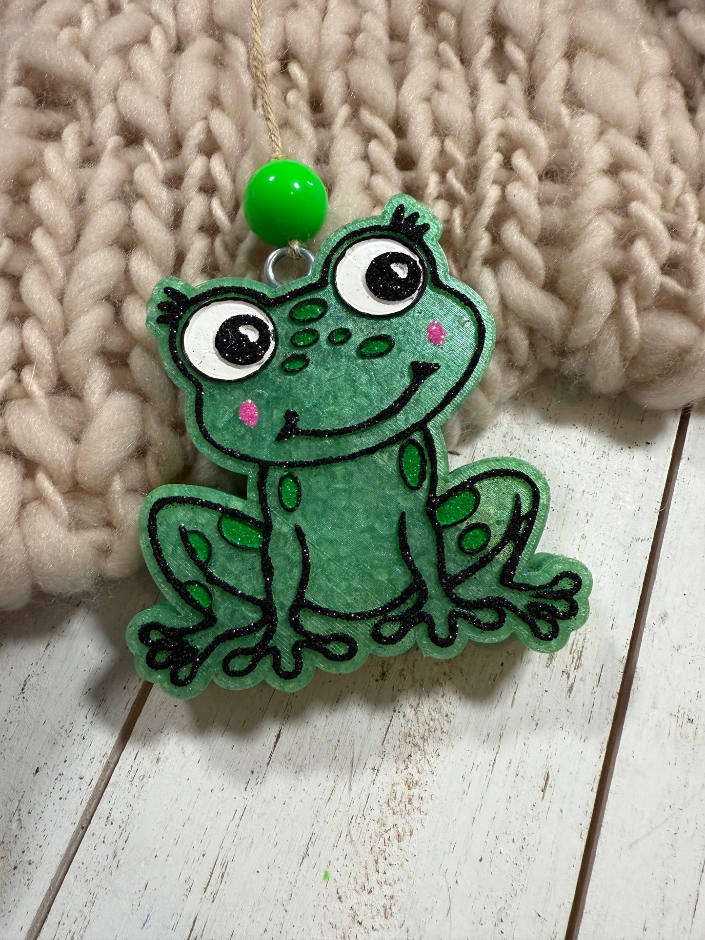 Custom frog freshie