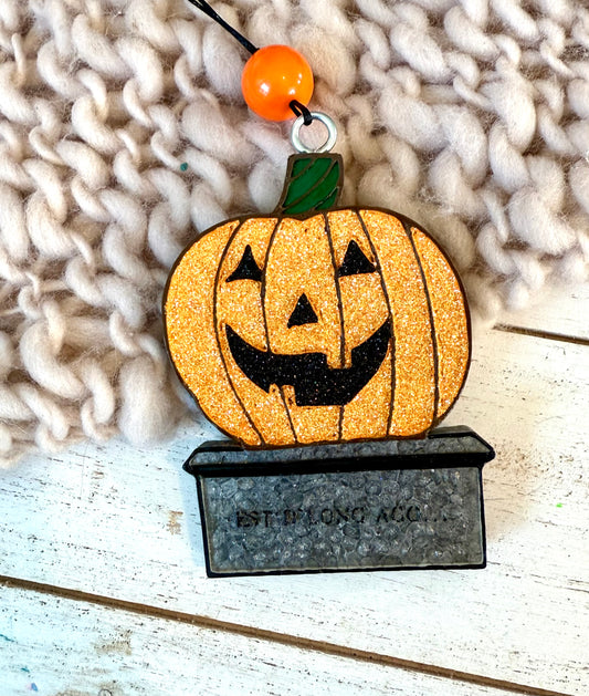 Jack-o-lantern freshie