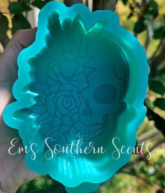 Skull with flowers freshie