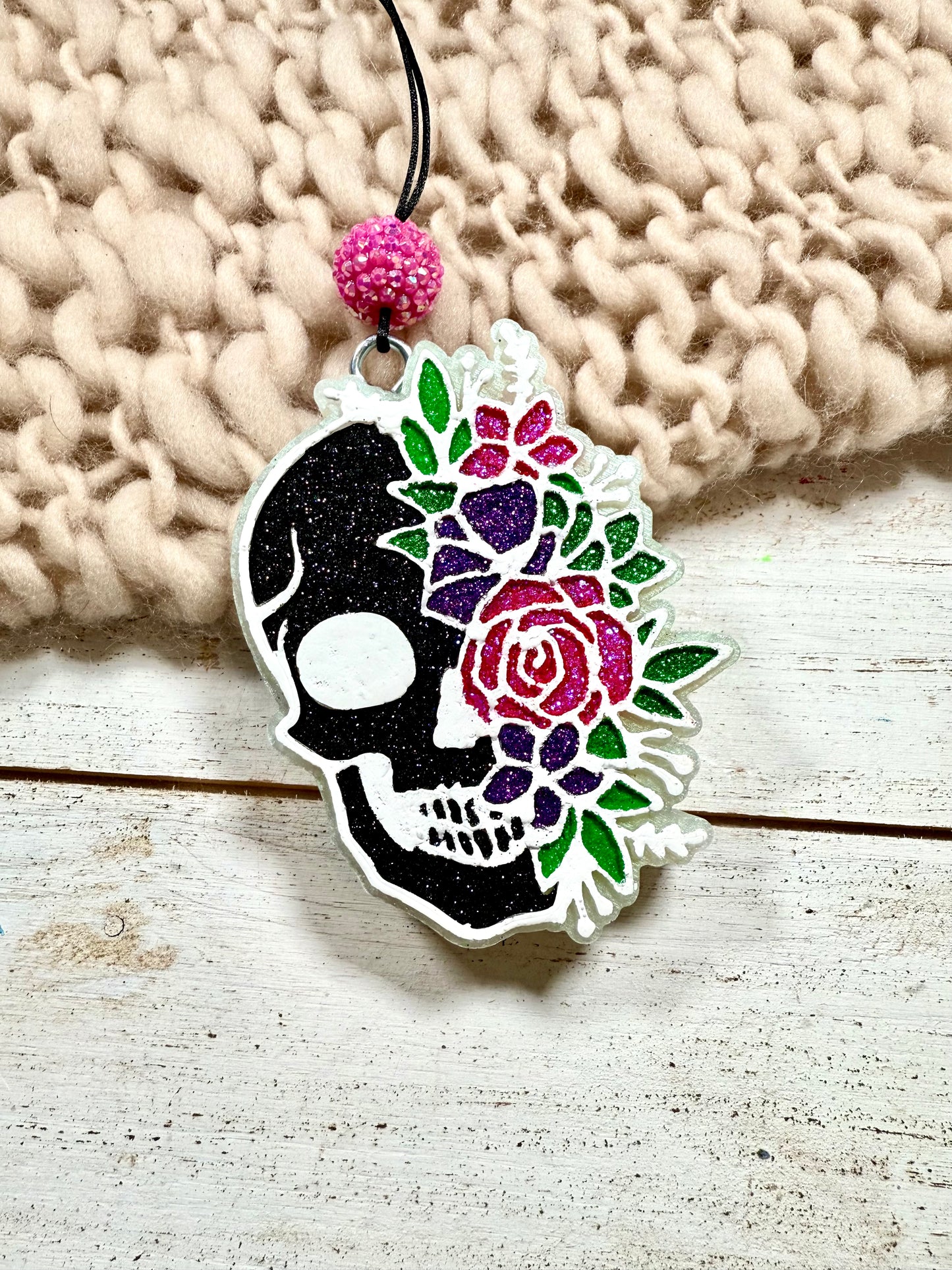 Skull with flowers freshie